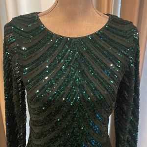Green sequined GB size Medium bodycon minidress with full sleeve